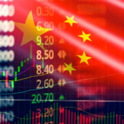 中国経済に忍び寄る赤字と経済の転換